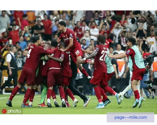 迪亚斯被曝秘密接触巴黎圣日耳曼利物浦锋线或迎巨变转会暗流涌动